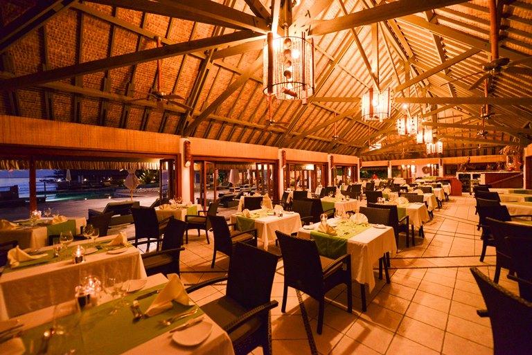 Hotel Kia Ora Resort & Spa, French Polynesia — Hotel Kia Ora Resort & Spa - Te Rairoa Restaurant