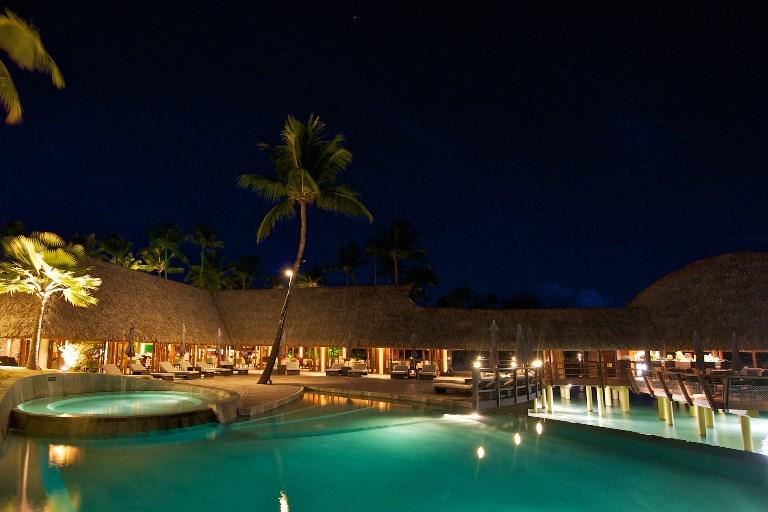 Hotel Kia Ora Resort & Spa, French Polynesia — Hotel Kia Ora Resort & Spa - Te Rairoa Restaurant