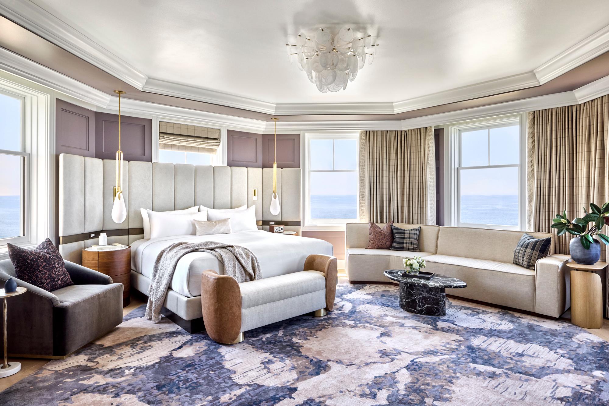Ritz-Carlton Suite