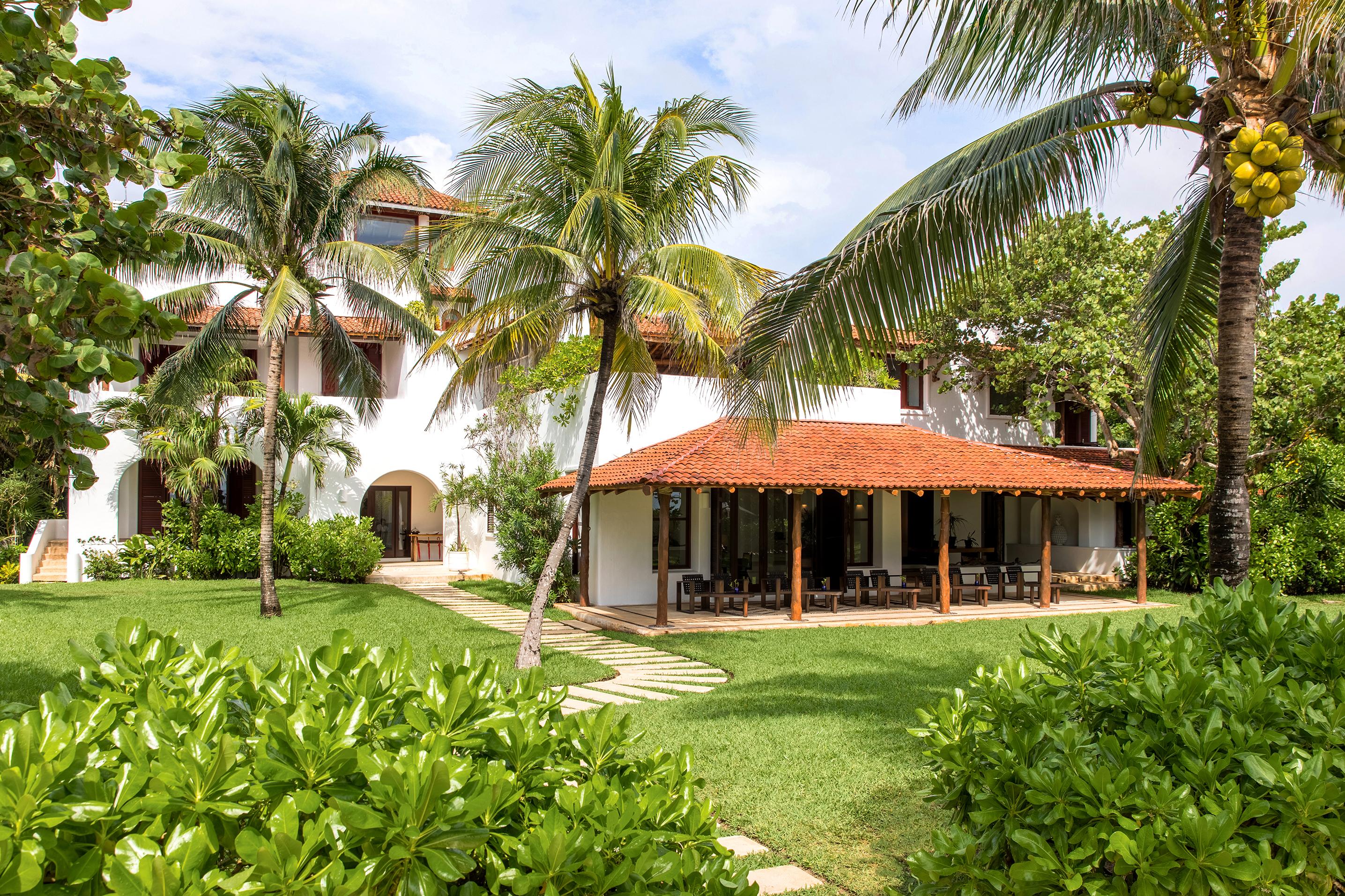 Hotel Esencia