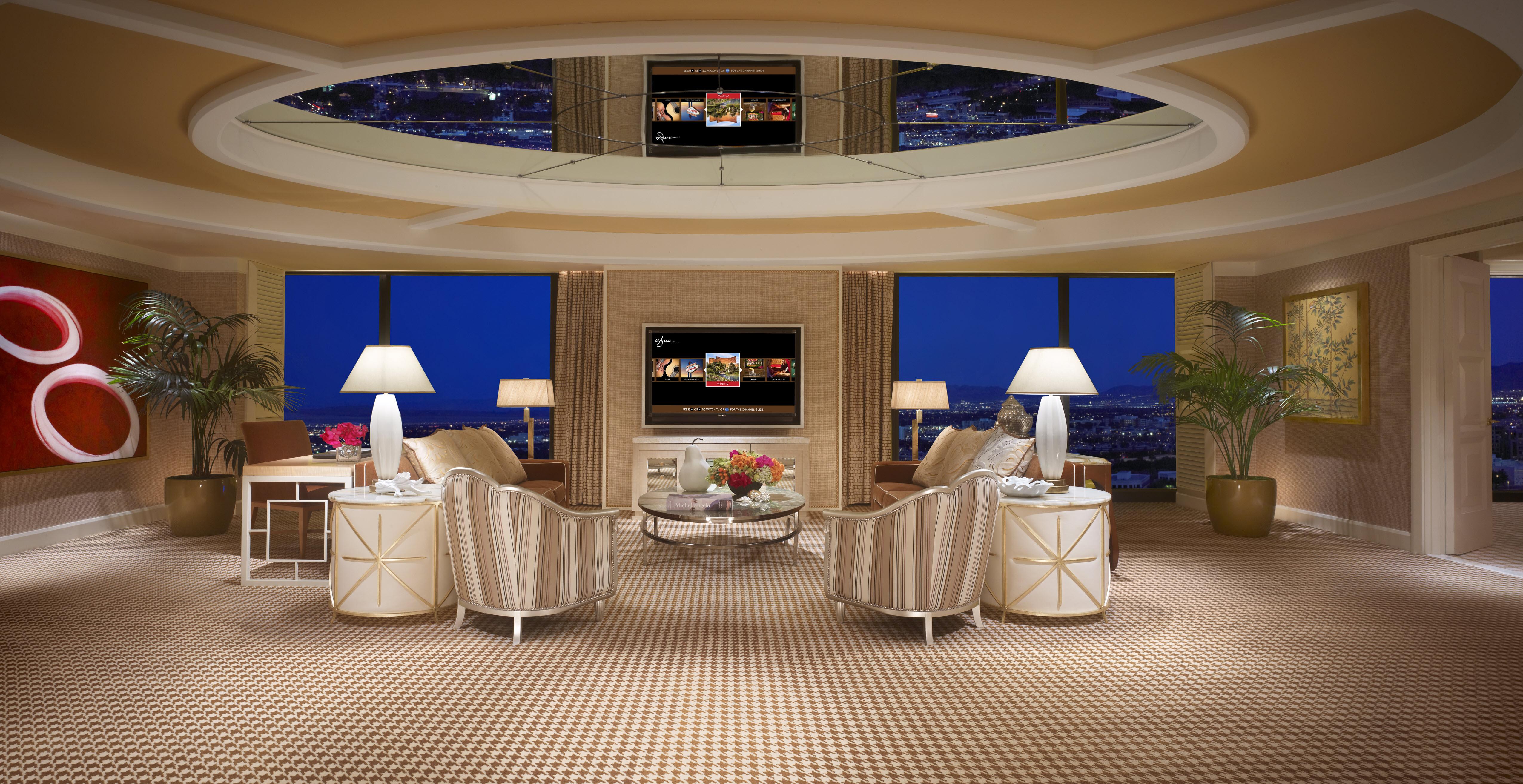Encore Tower Suite Salon