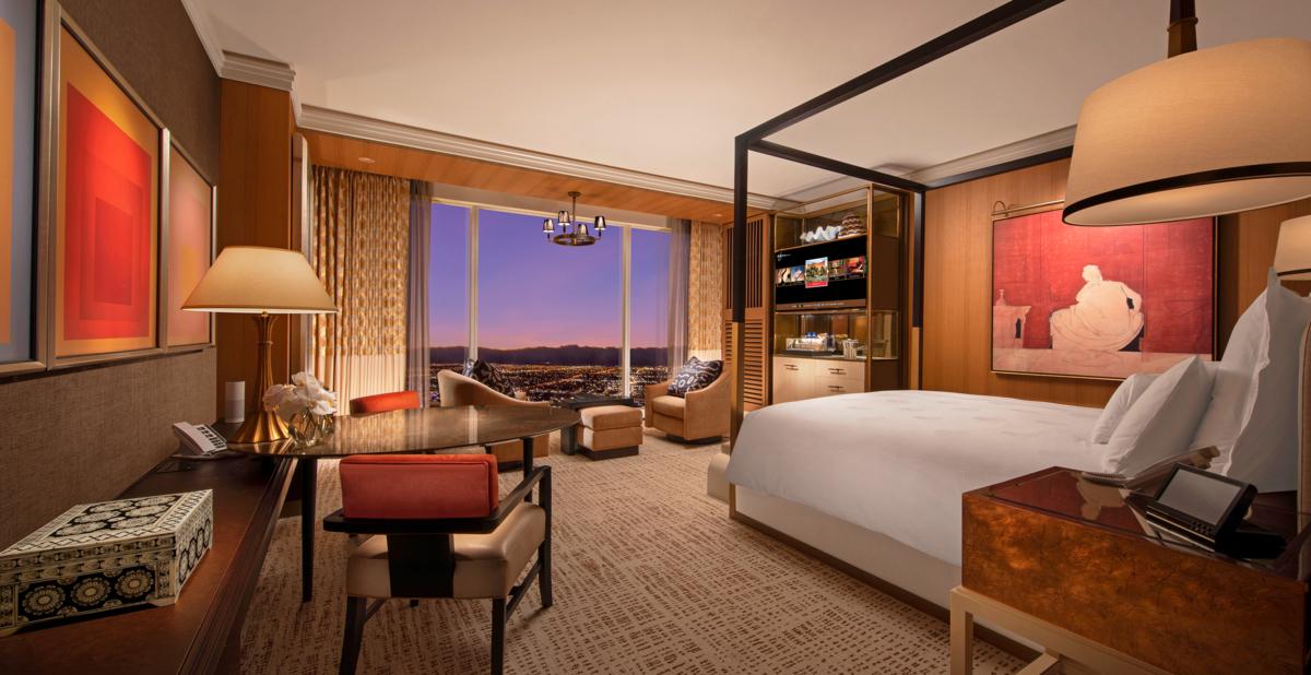 Wynn Tower Suite King/Two Queen
