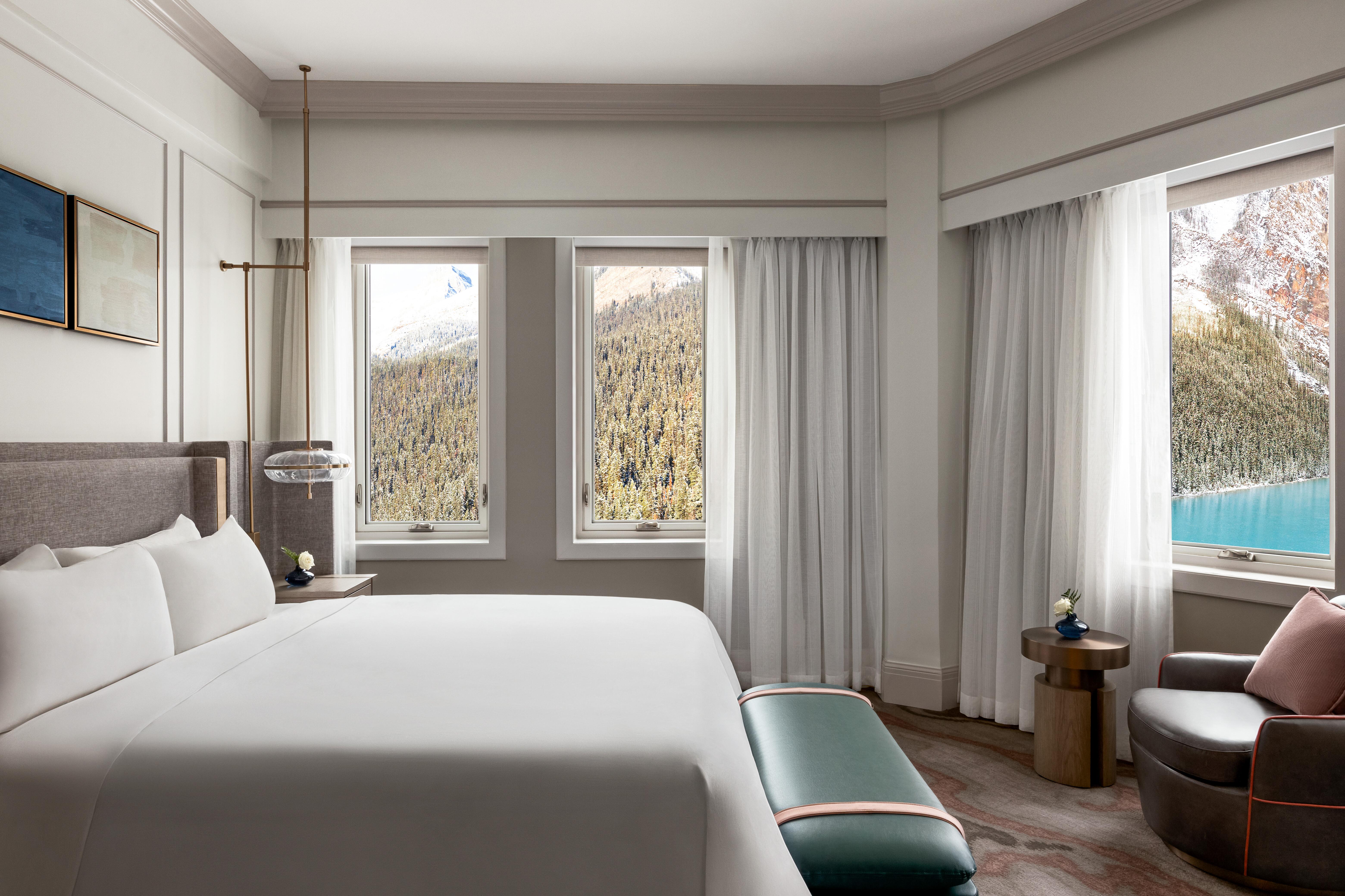 One Bedroom Lakeview Suite