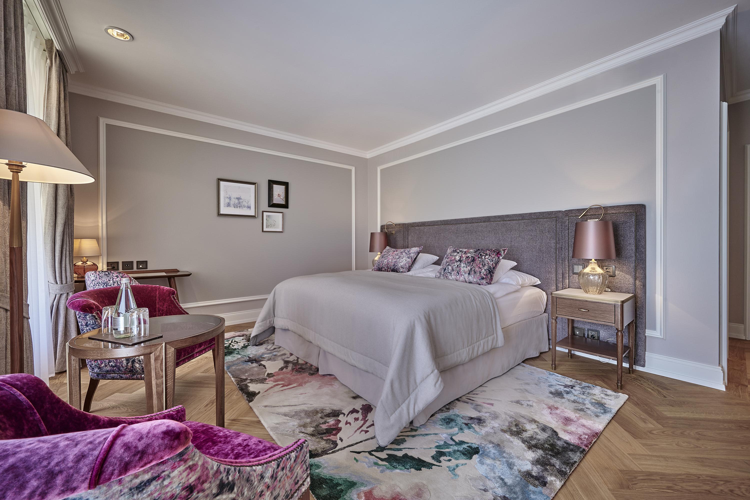 Deluxe Double Room (Jungfrau View)