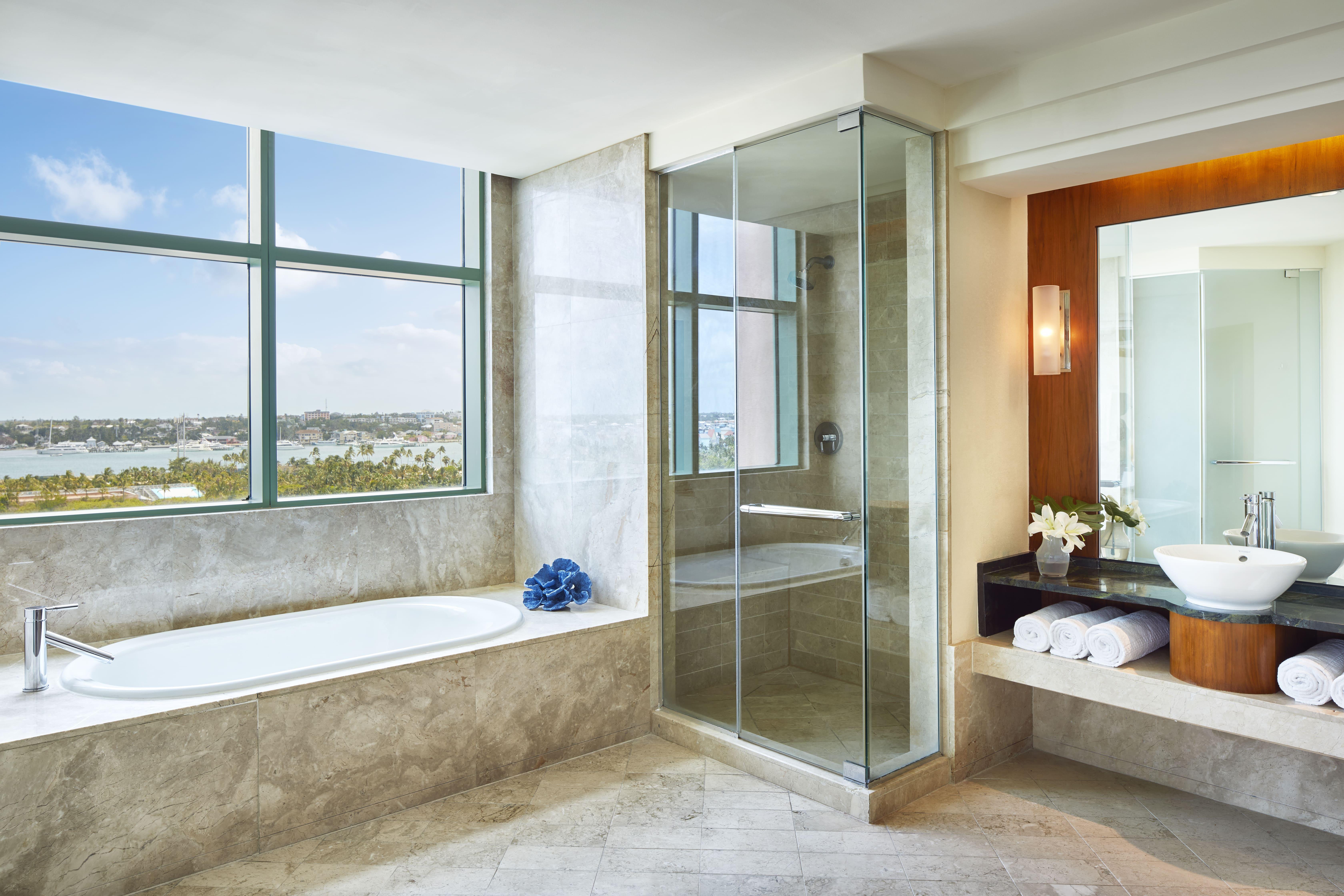 Indigo Suite - 1 King Bed