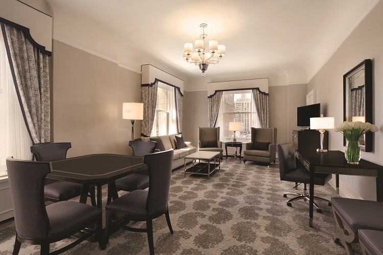 Main Buliding Corner Suite