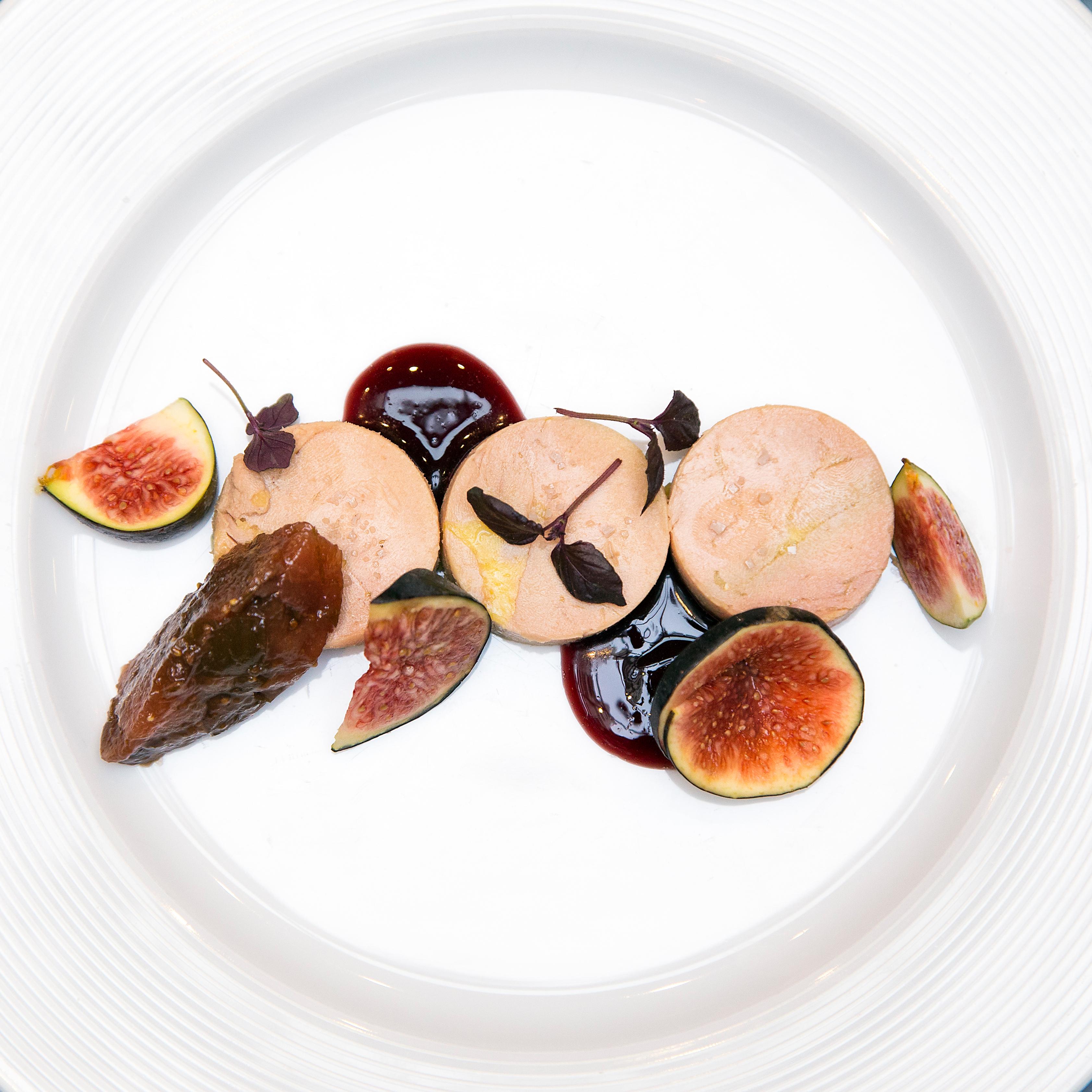 Hotel San Regis Paris, France — Hotel San Regis Paris - Restaurant Les Confidences - Lunch Dinner