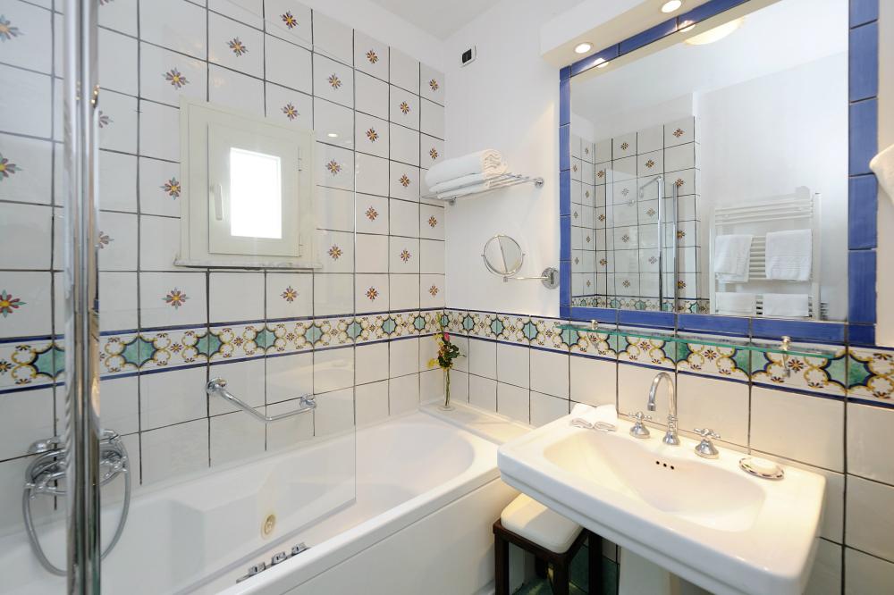 Partial Sea View Double Room (C1Q)