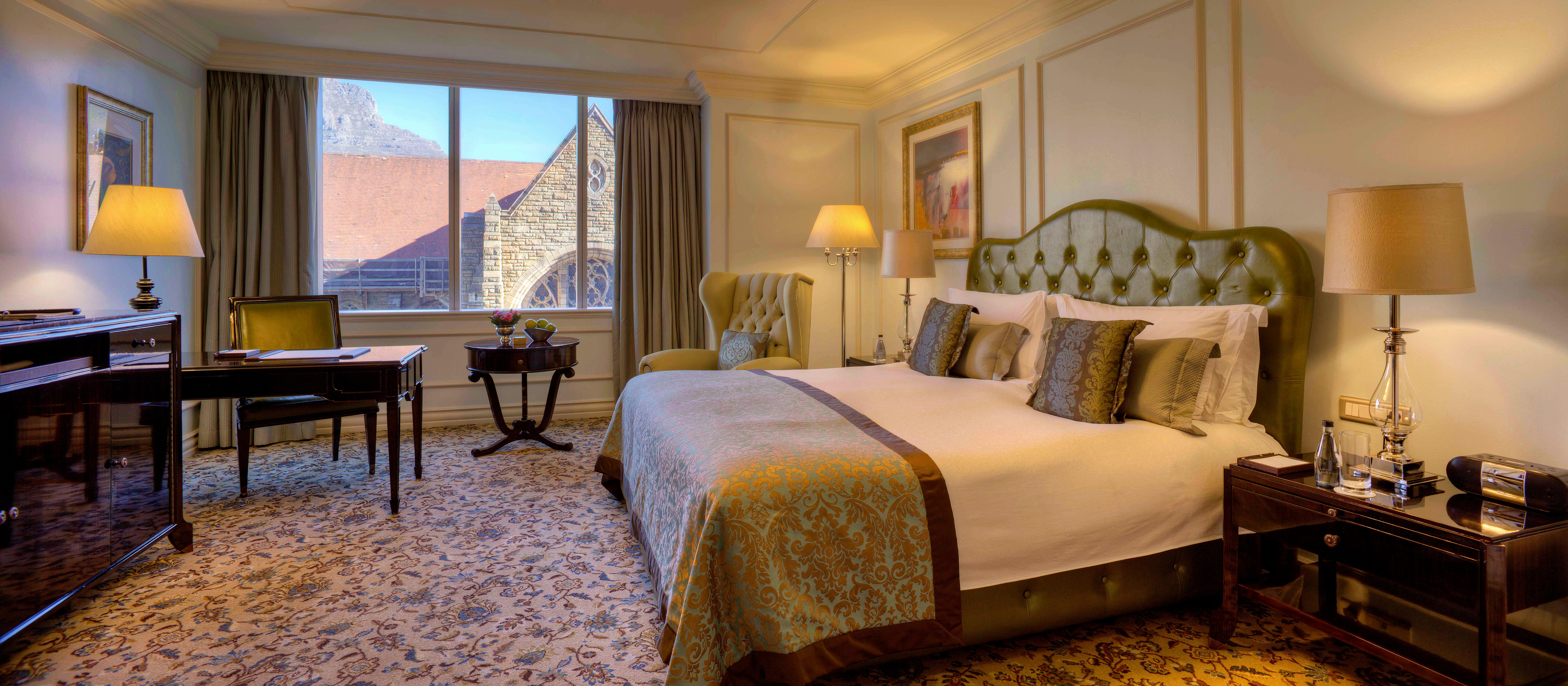Luxury Mountain Facing Room - Heritage Wing - King Bed