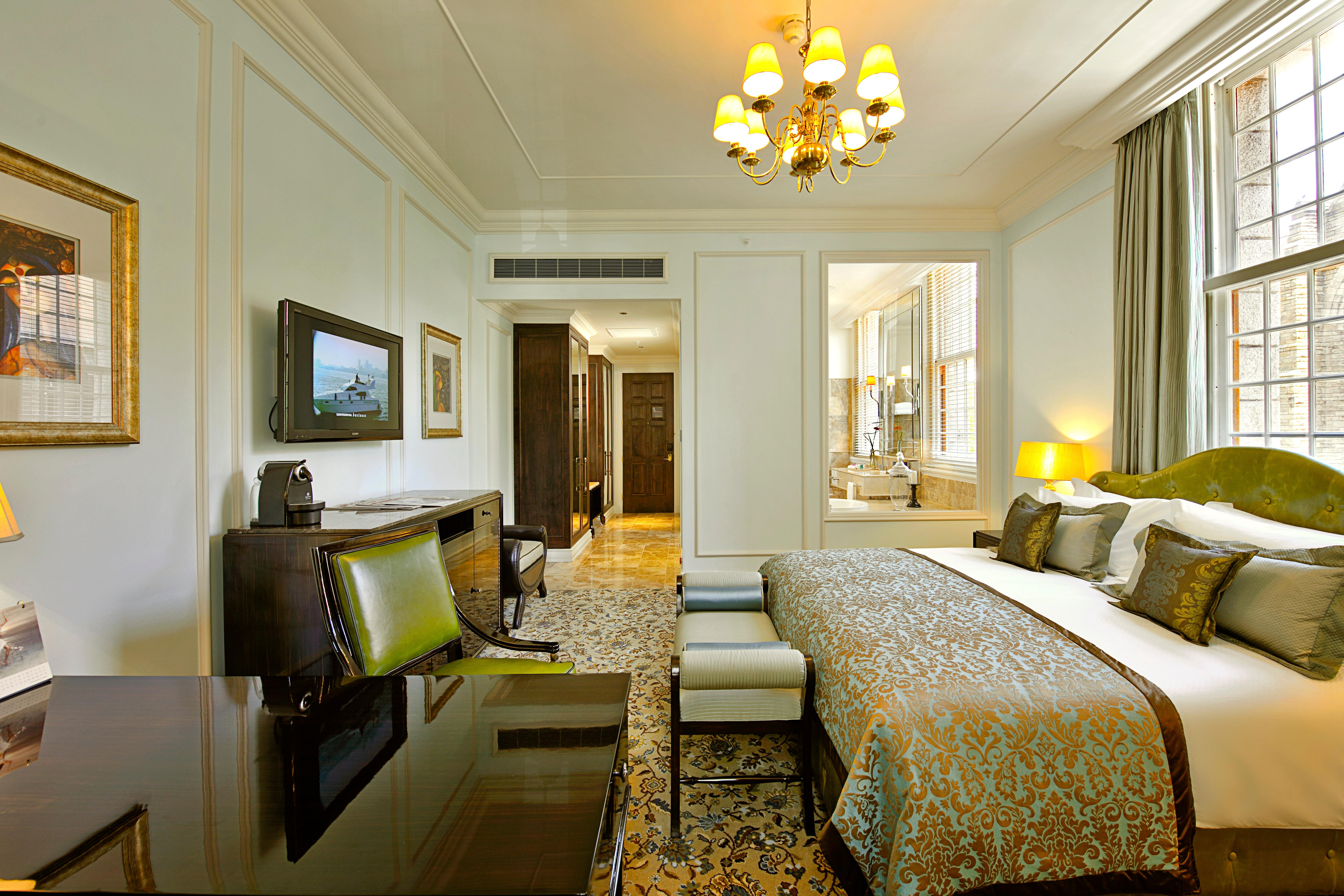 Taj Club - King Bed