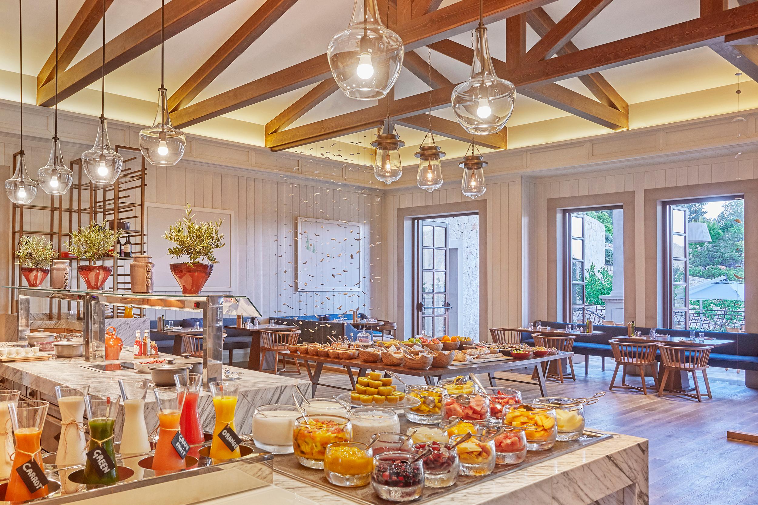 Cap Vermell Grand Hotel, Spain — Cap Vermell Grand Hotel - Balearic Restaurant
