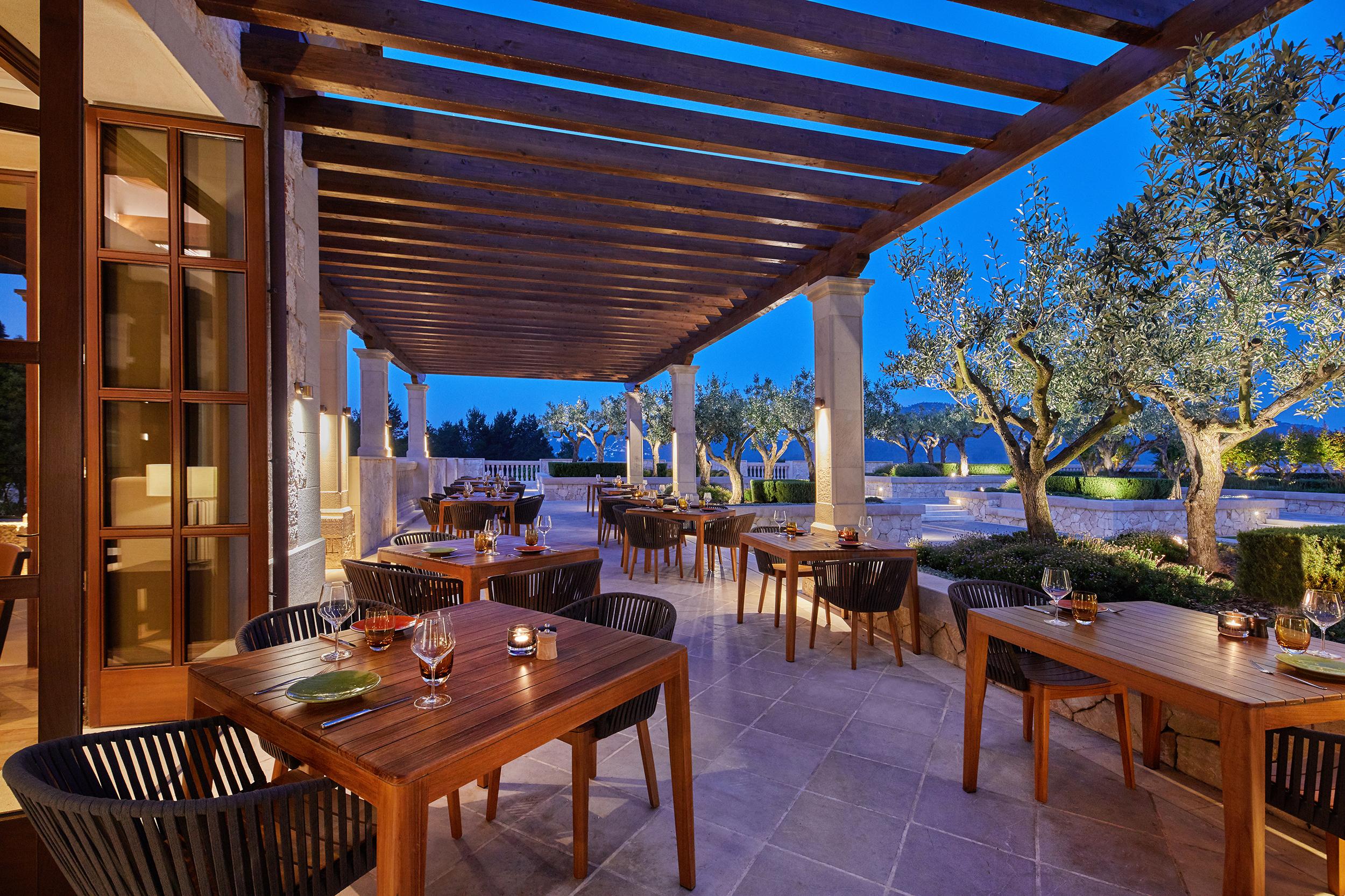 Cap Vermell Grand Hotel, Spain — Cap Vermell Grand Hotel - Tapas Bar