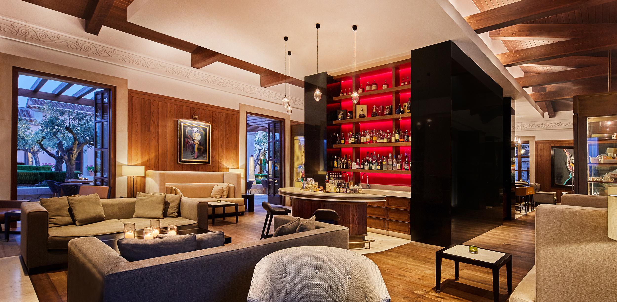 Cap Vermell Grand Hotel, Spain — Cap Vermell Grand Hotel - Tapas Bar2
