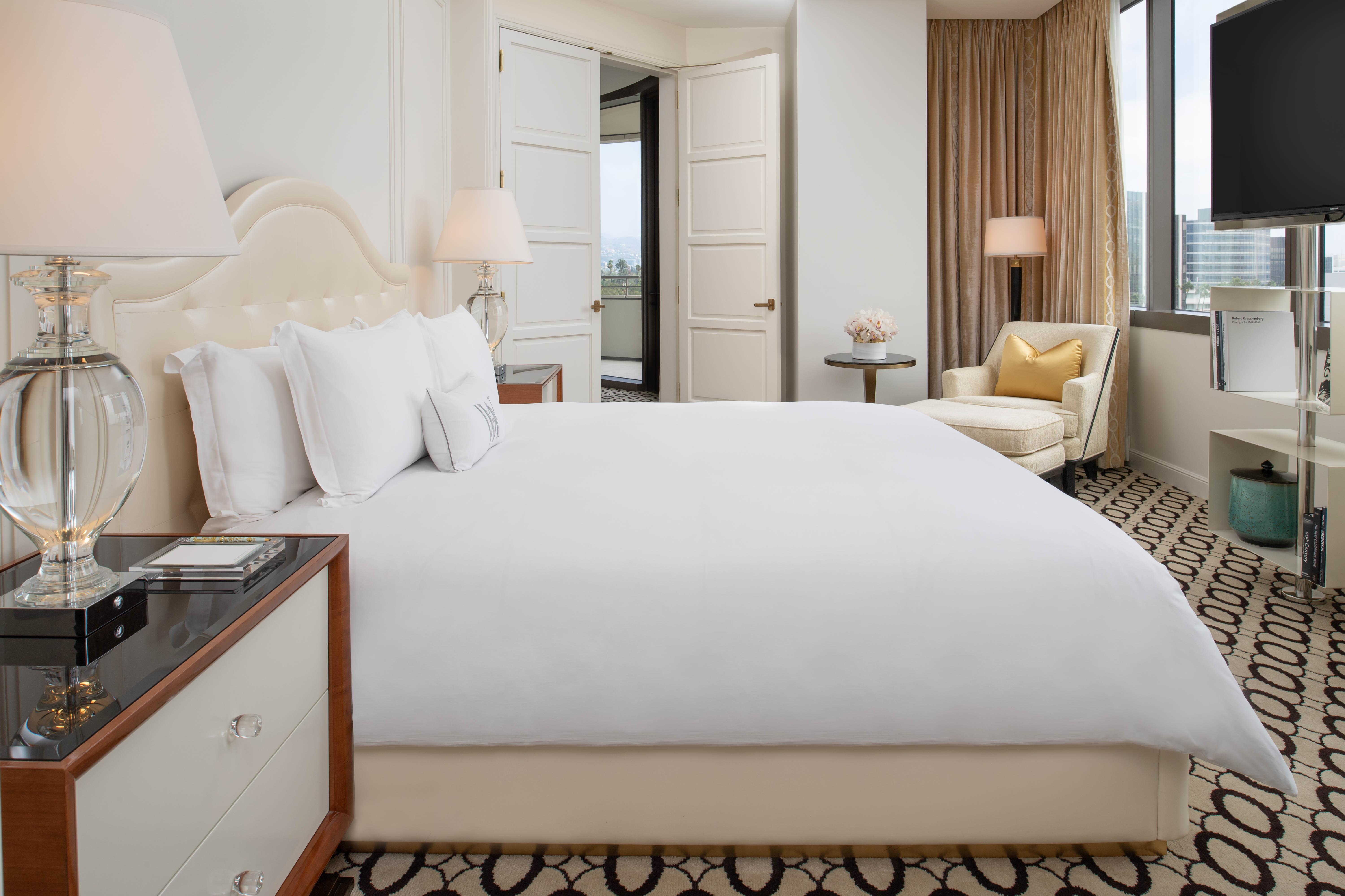 Beverly Hills Suite with Terrace
