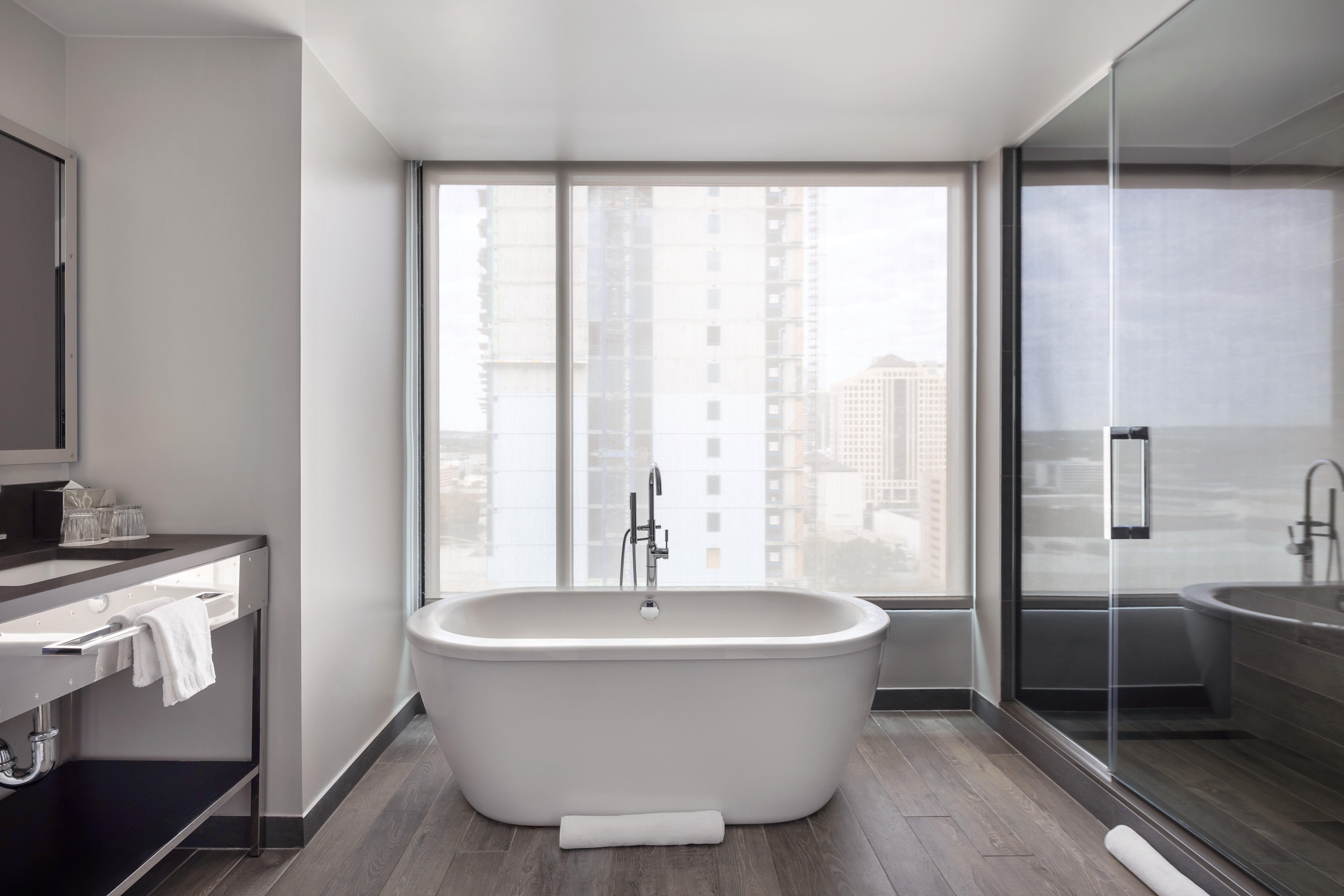 One Bedroom Spa Suite