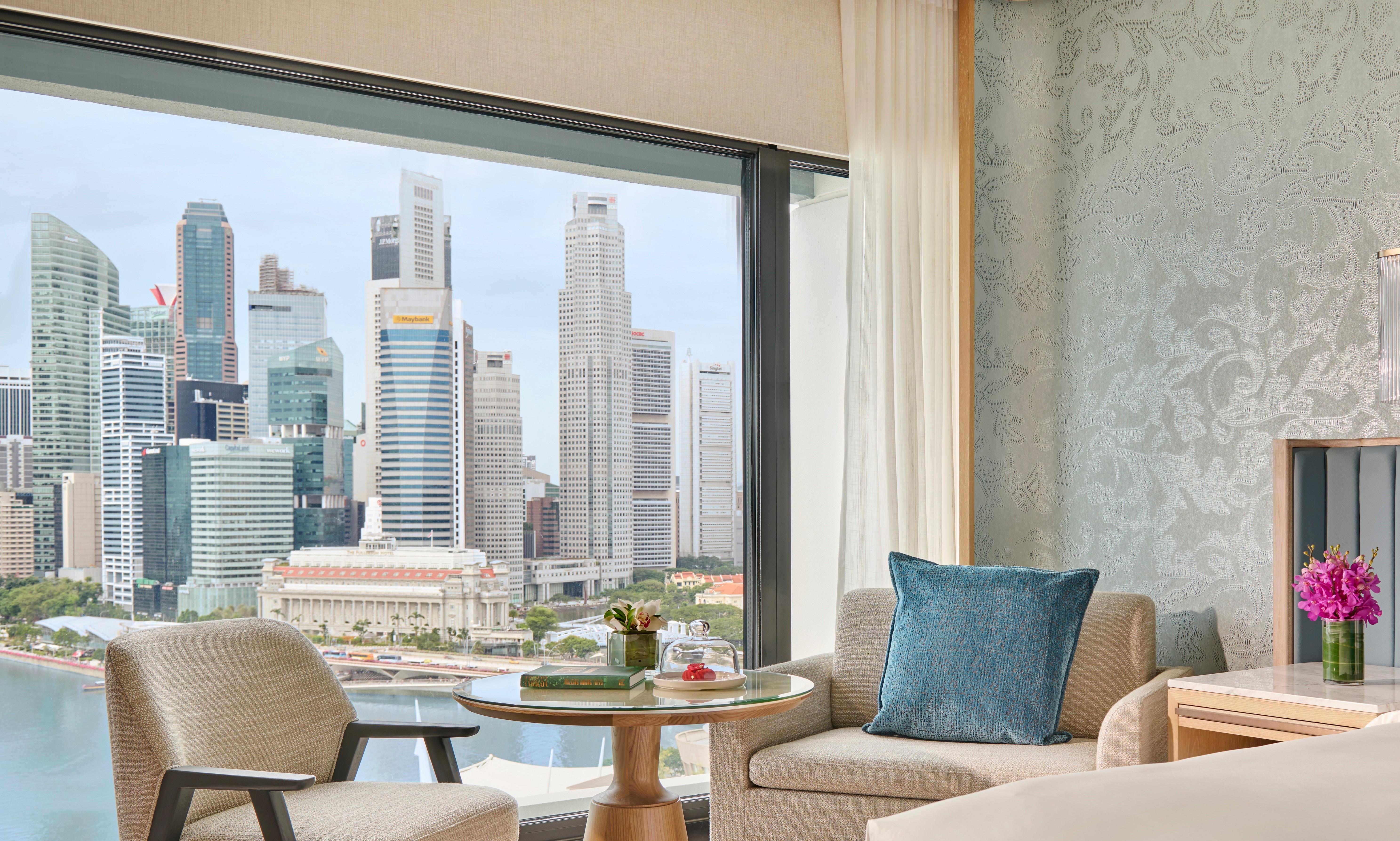Club Marina Bay Room