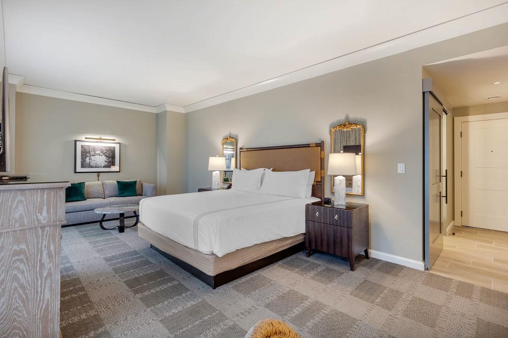 Champions Deluxe Suite