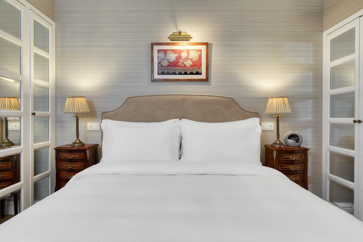 Deluxe Acropolis Suite