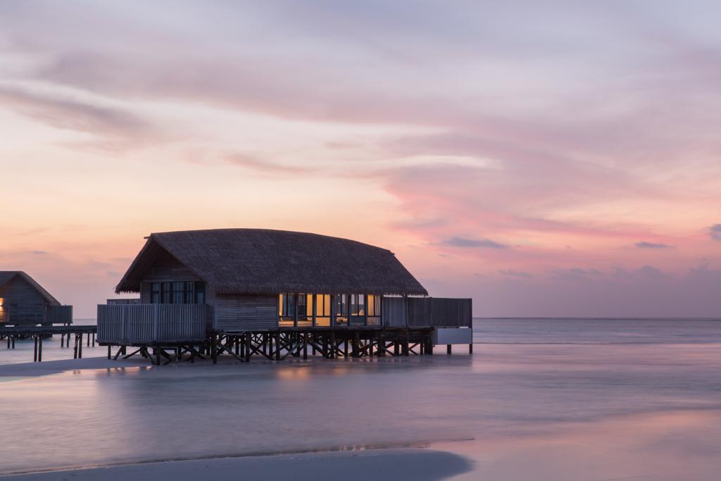 One Bedroom Water Villa with Pool (4)