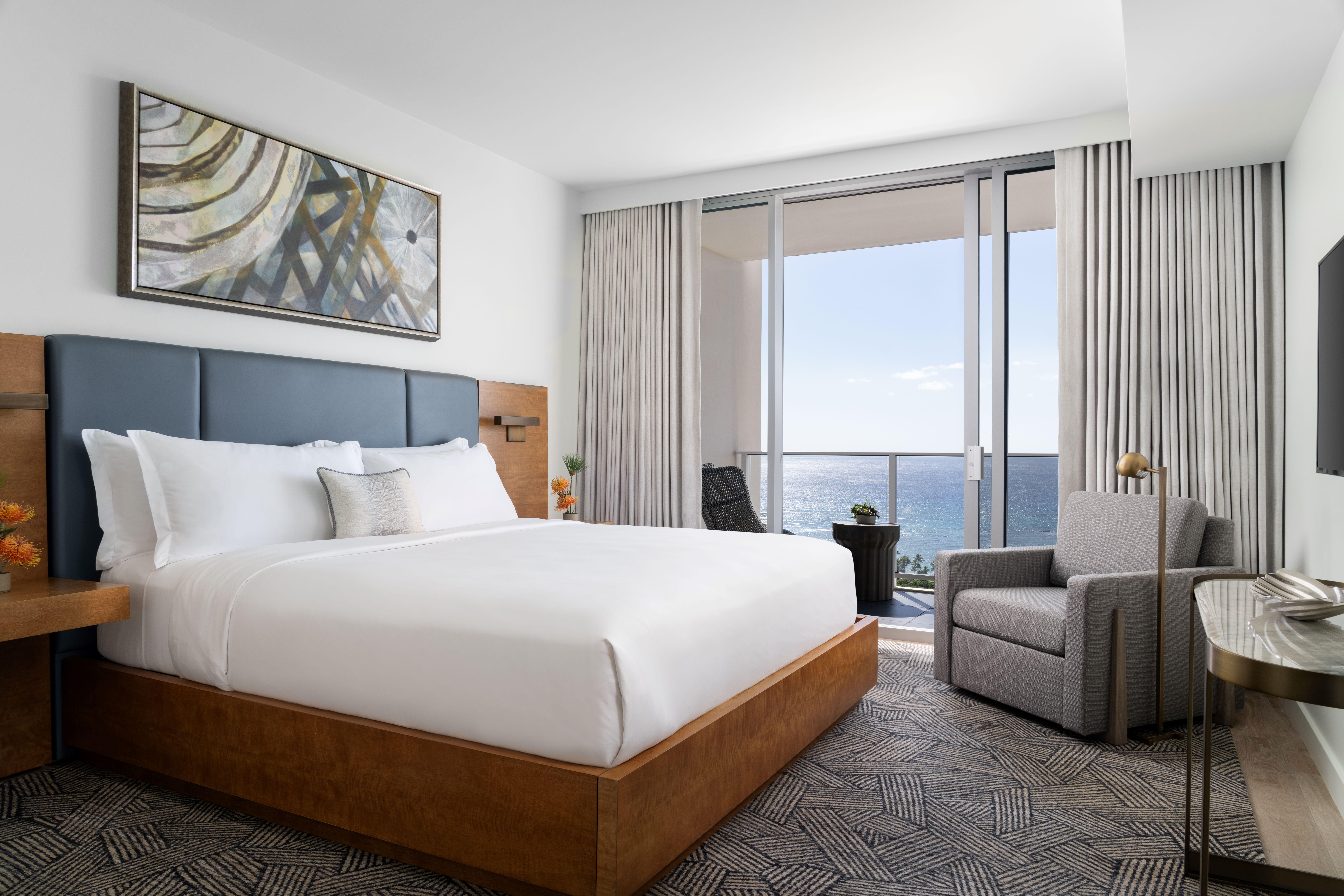 Premier Ocean View, Three Bedroom Suite, 1603 sq. ft.