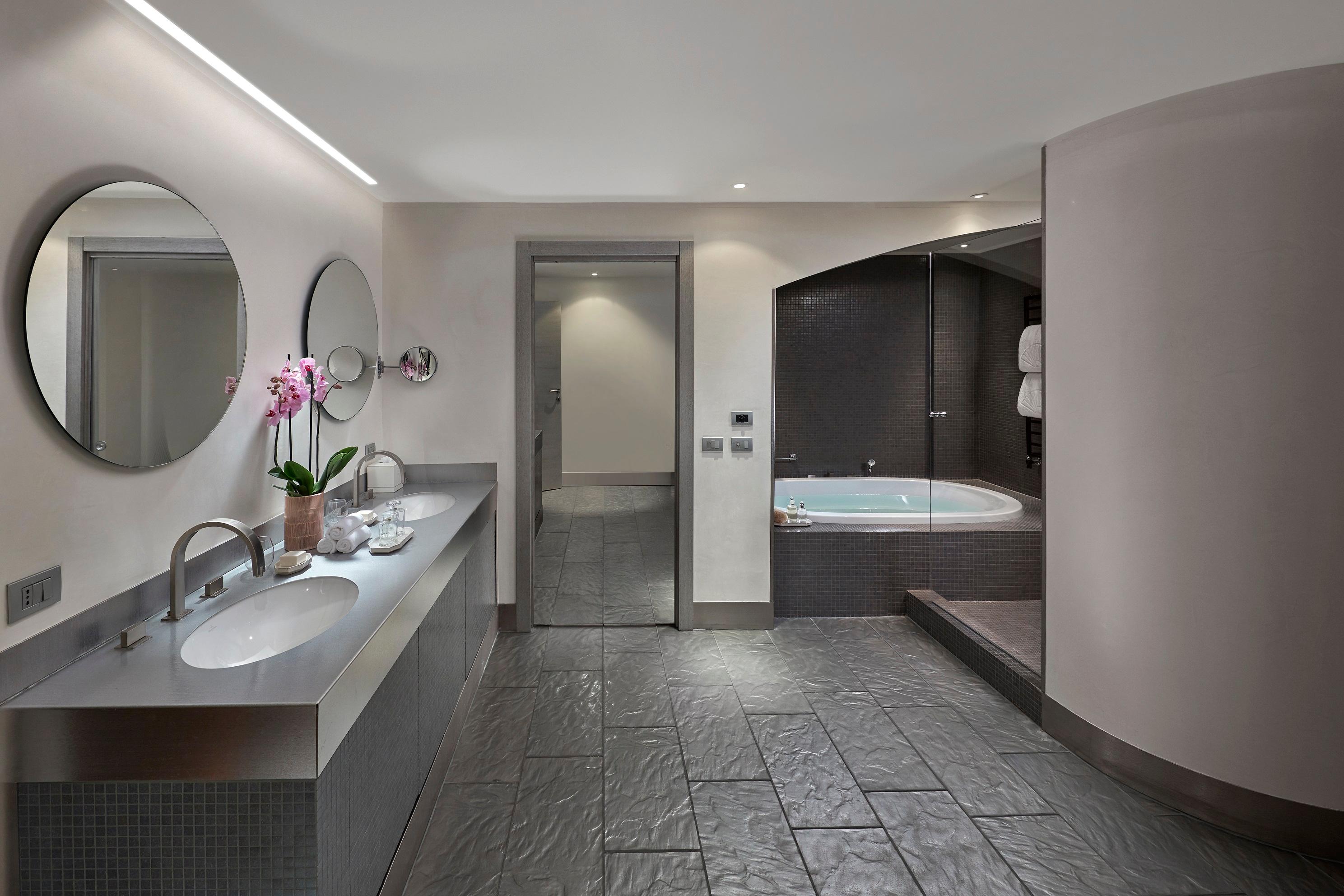 Two Bed-Room Premier Suite