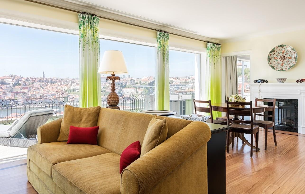 The Artist Suite