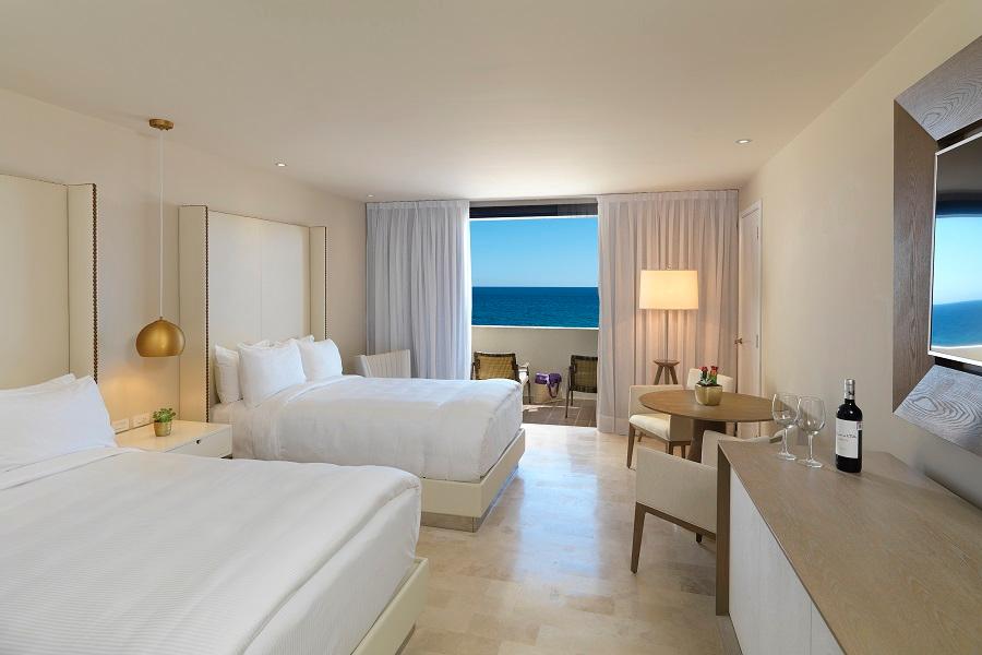 Junior Suite Ocean Front