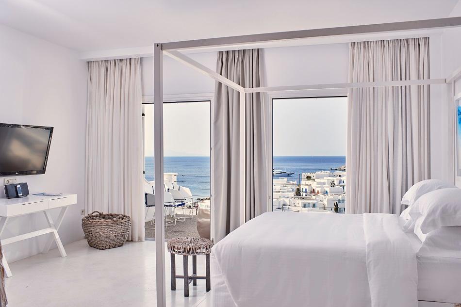 True White Suite