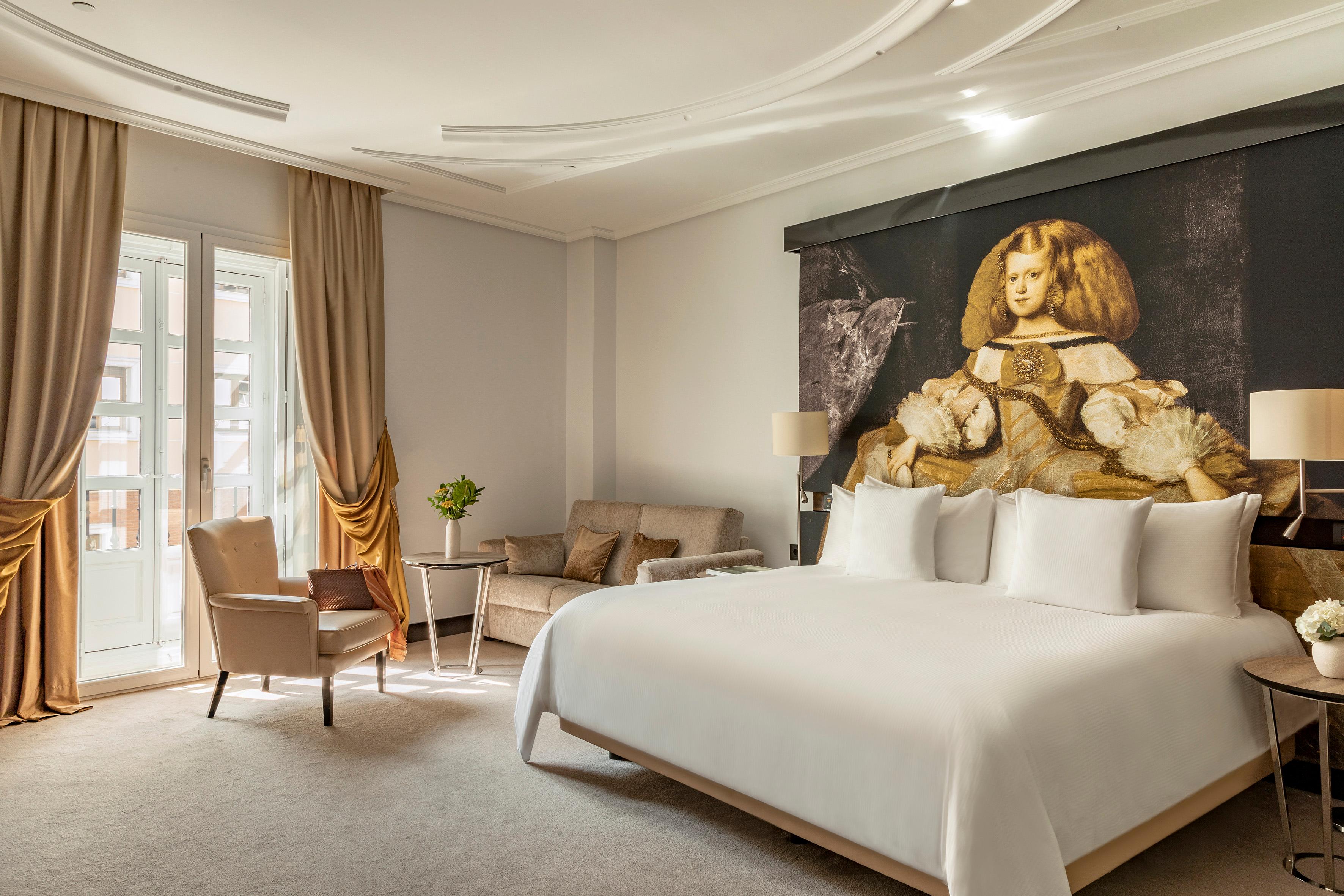 Junior Suite RedLevel