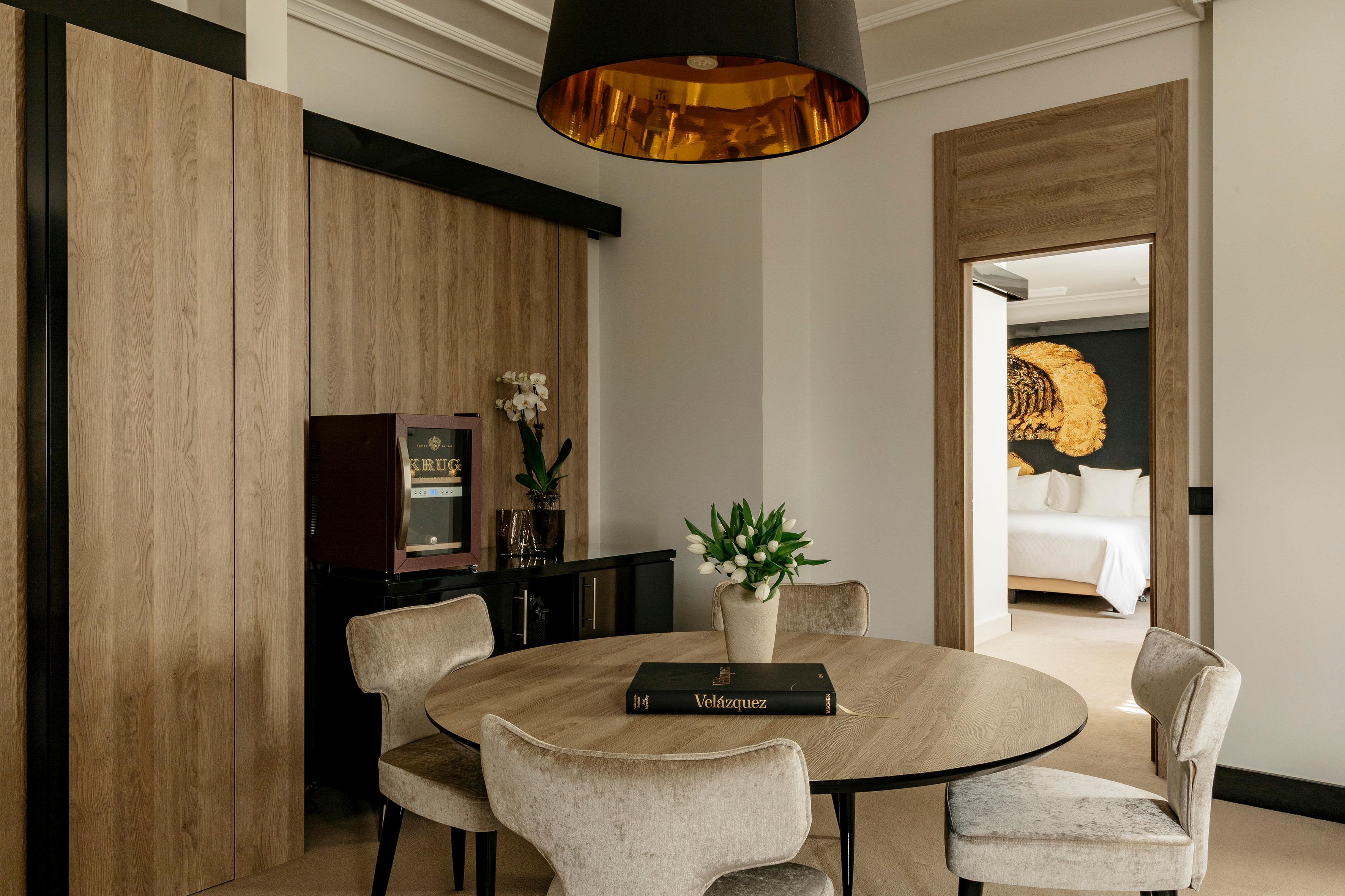 Master Suite RedLevel