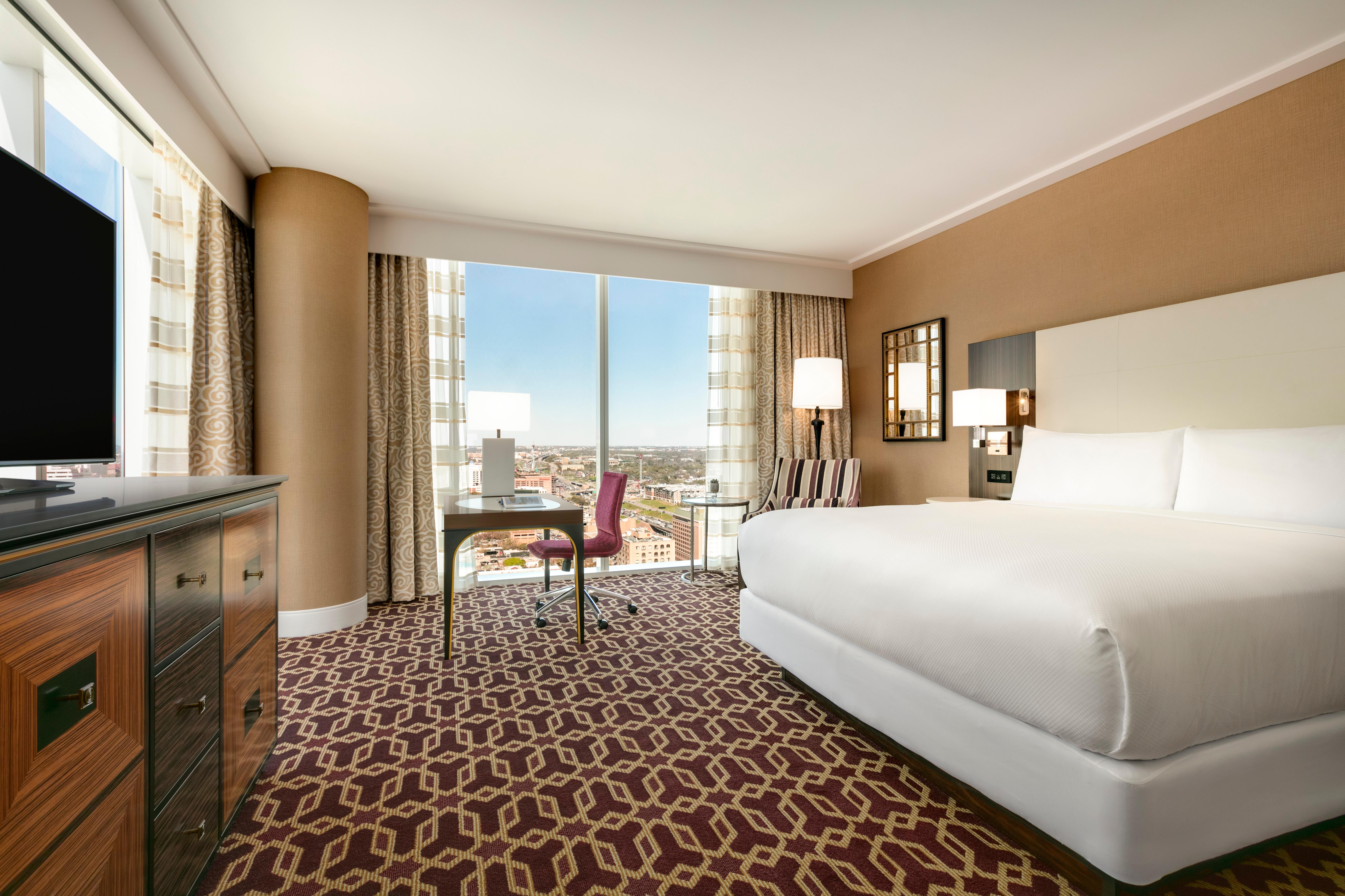 Fairmont Gold Suite
