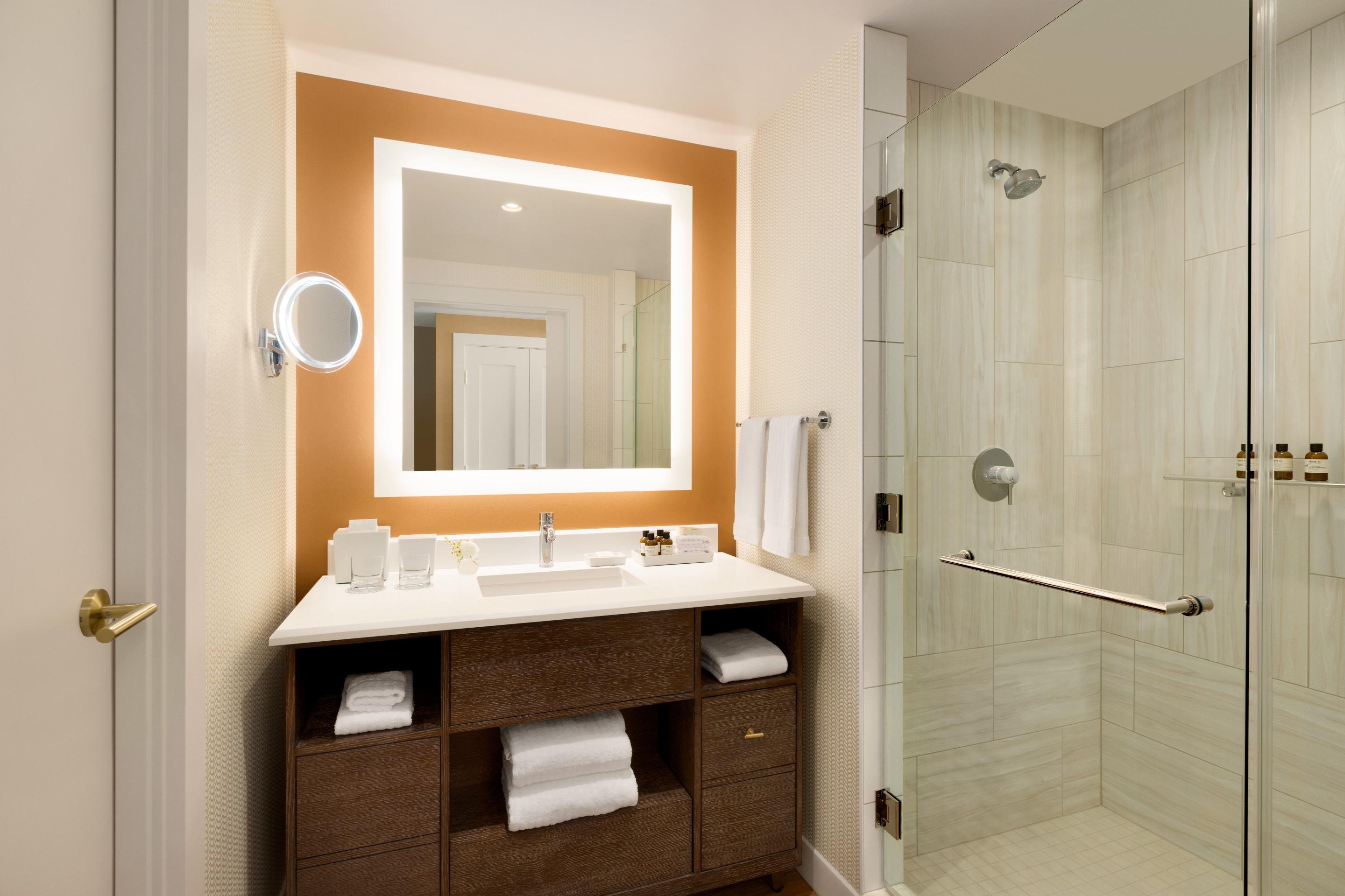 Fairmont Gold King Room