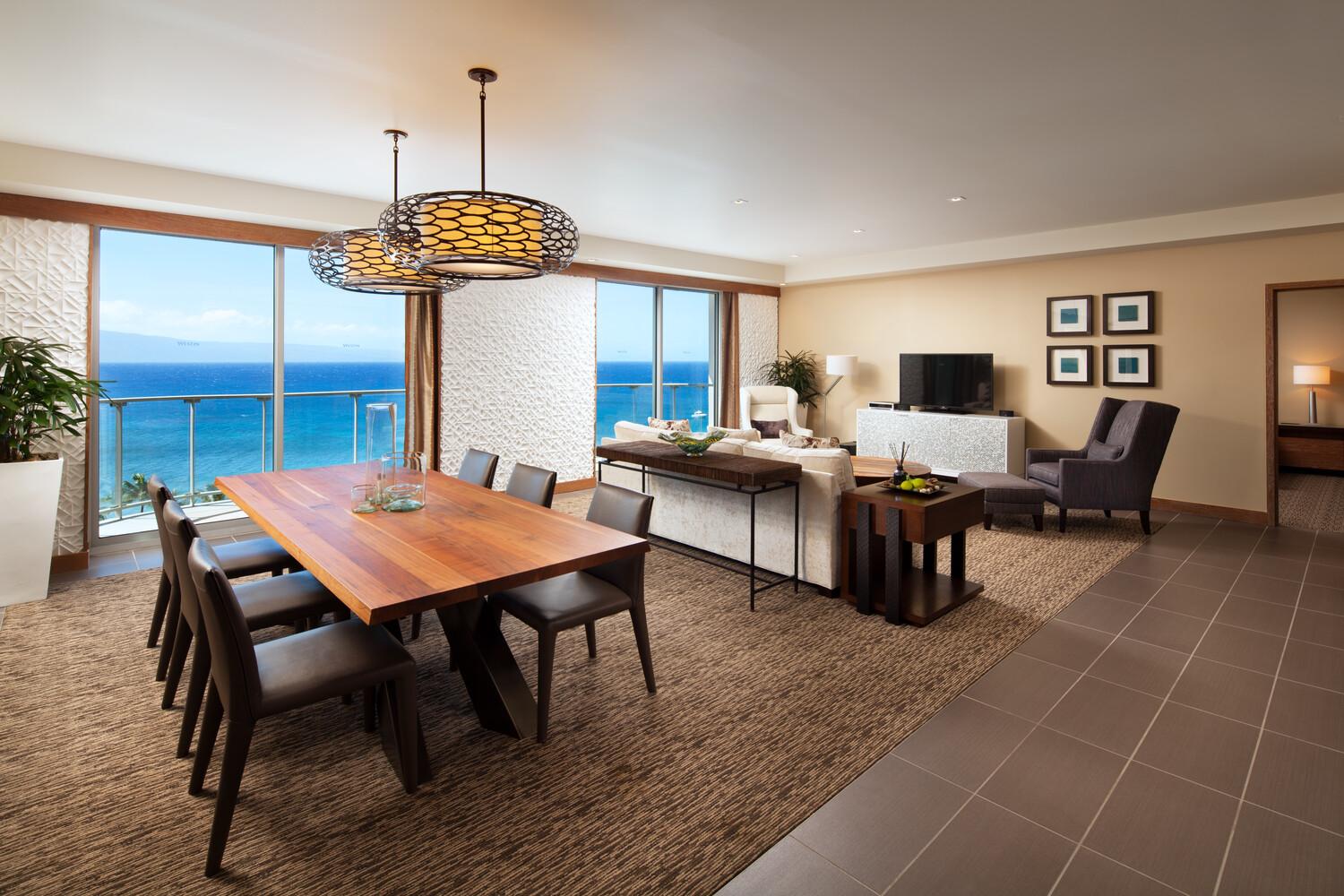 Kūkahi Presidential Suite, 2 Bedroom Presidential, Bedroom 1: 1 King, Bedroom 2: 2 Queens