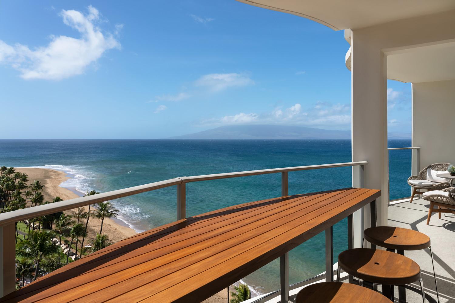Hōkūpaʻa Presidential, 1 Bedroom Presidential Suite, 1 King, Sofa bed, Ocean view, Top floor